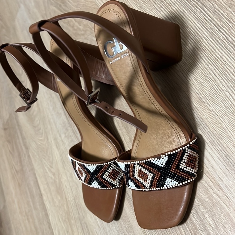 Gianni bini chunky heel